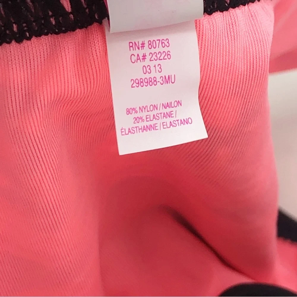 Victoria’s Secret Banded Bikini Bottoms - Partial‎ Paisley Print